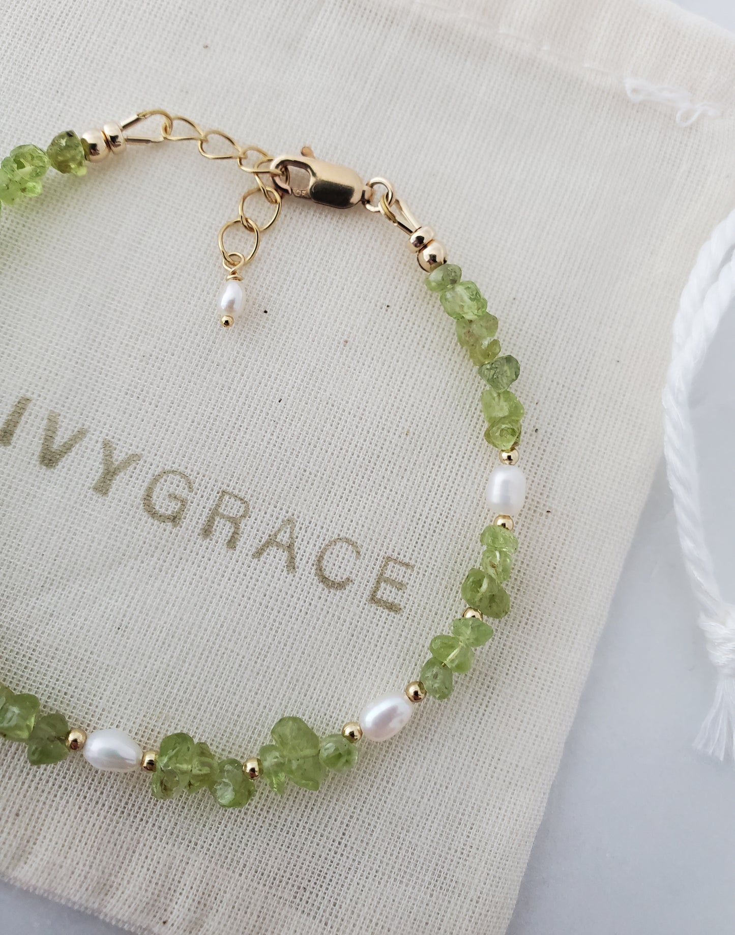 Peridot & Pearl Gemstone Bracelet
