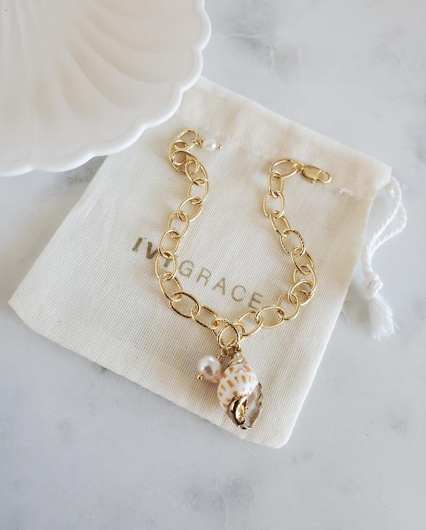 Shell Charm Bracelet